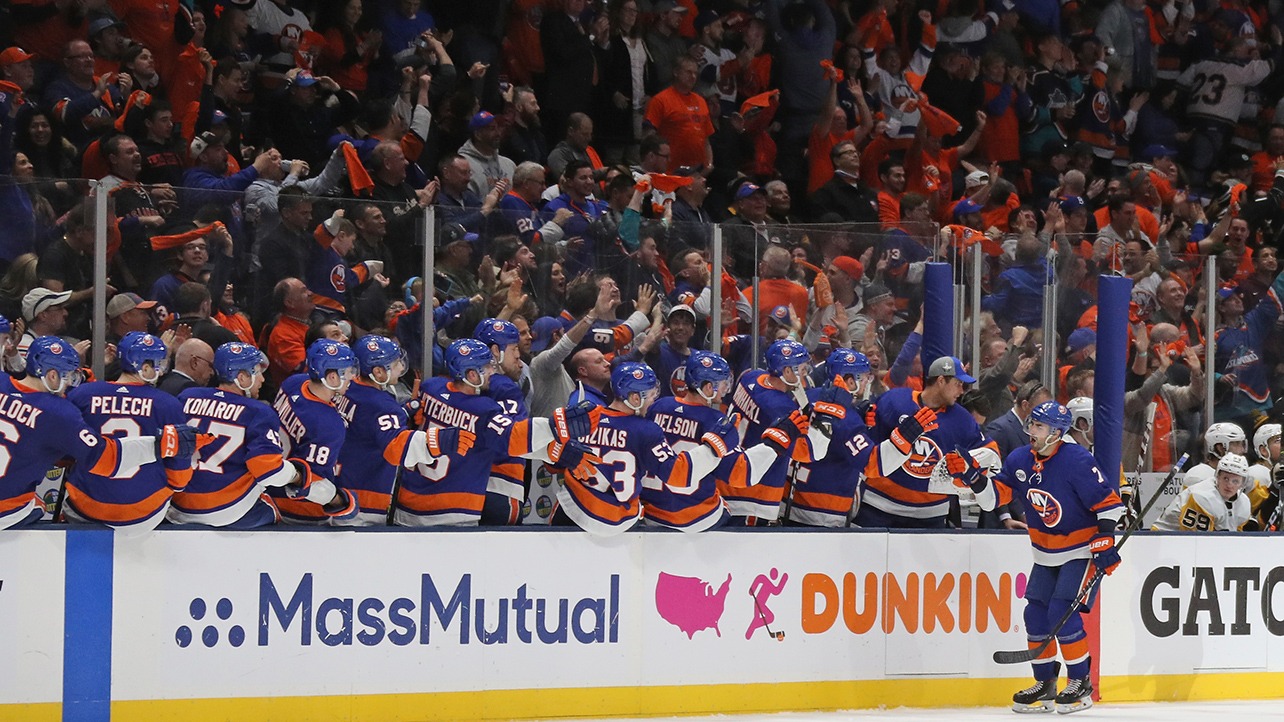 Top 10 Players On The New York Islanders - Drive4Five